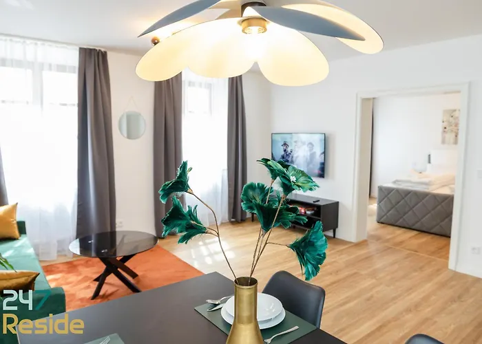 247 Reside - Sz1 * Straubing
